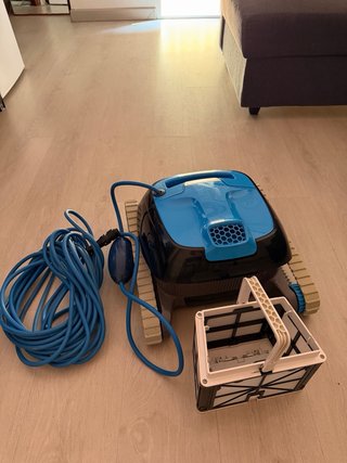 Robot Limpiafondos Dolphin Nautilus CC