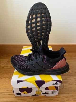 Adidas Ultraboost 1.0 CBC 42 EUR negro/morado