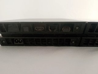 PS4 (PlayStation 4) Negra