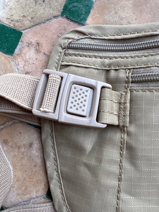 Monedero viaje cintura ALTUS beige