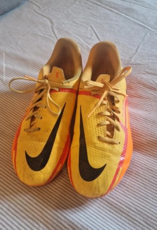 Botas de fútbol Nike Phantom