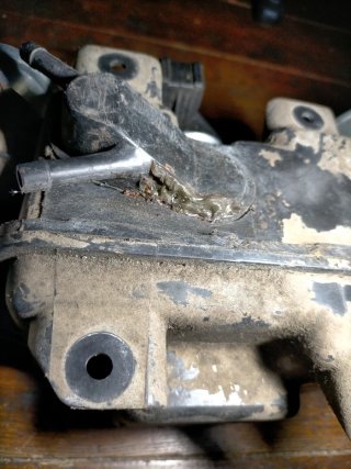 Kit Bomba Gasolina Bosch 033 + Acumulador NUEVOS