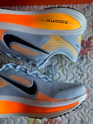 Nike Vomero 18 "Hydrogen Blue" (T. 45EU)