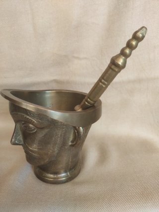 Almirez Bronce Antiguo Cara