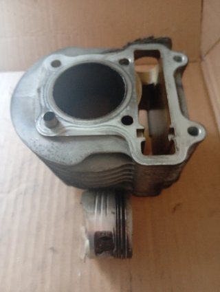 Cilindro y pistón Honda Vision 110