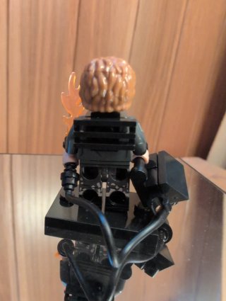 Figura basada en Jonathan Stranger Things