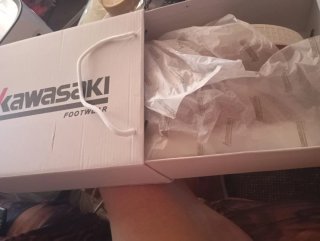 n.42 Zapatillas Kawasaki en piel Unisex A ESTRENAR