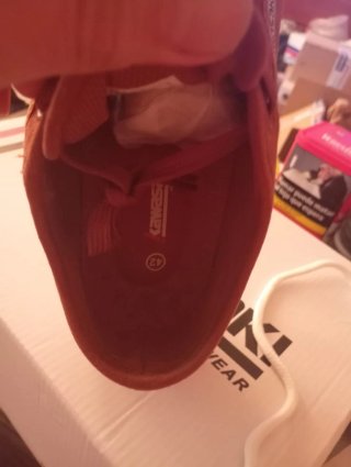 n.42 Zapatillas Kawasaki en piel Unisex A ESTRENAR