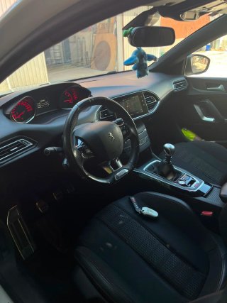 Peugeot 308 2017