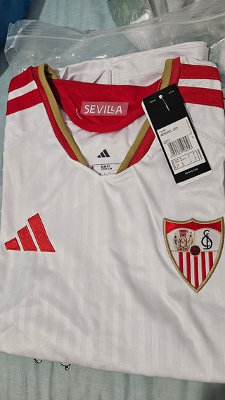 Camiseta blanca SFC
