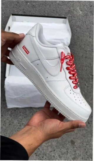 Nike Air Force 1 Low Supreme Blanco EU40.5