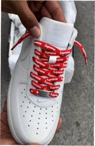Nike Air Force 1 Low Supreme Blanco EU40.5