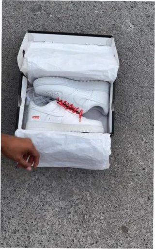 Nike Air Force 1 Low Supreme Blanco EU40.5
