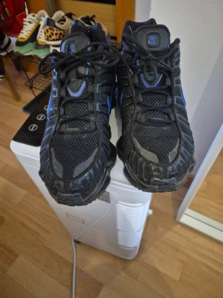 Nike Shox Negro/Azul