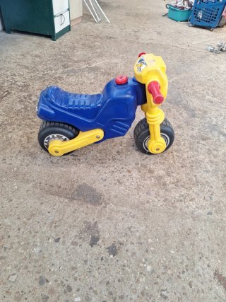 Moto de juguete para niñ@s
