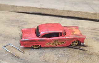 Hot Wheels 1955 Chevy Bel Air Hot Rot 1/64