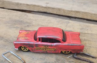 Hot Wheels 1955 Chevy Bel Air Hot Rot 1/64