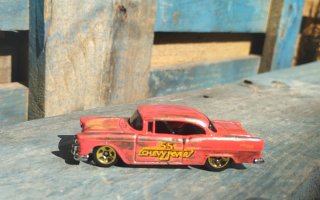 Hot Wheels 1955 Chevy Bel Air Hot Rot 1/64