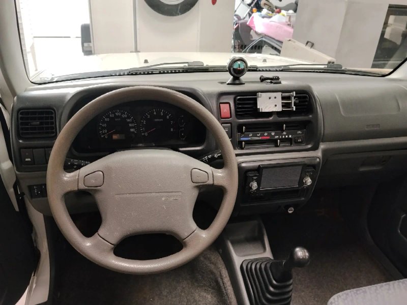 Suzuki Jimny 2004 - foto 1