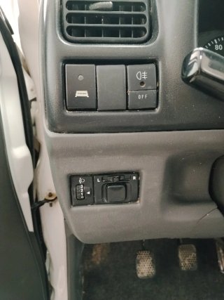 Suzuki Jimny 2004