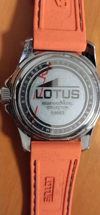 Reloj Lotus niño