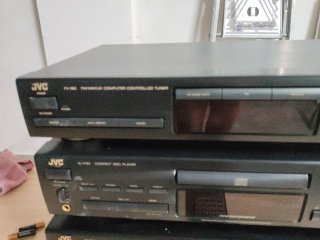 Equipo de música JVC negro