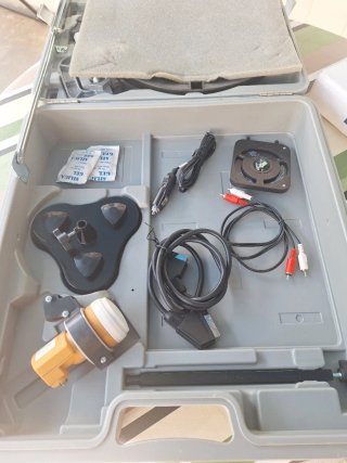 Equipo receptor digital gris