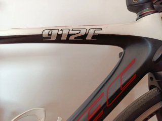 Bicicleta de carretera sin uso, impecable.