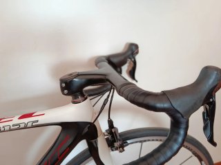 Bicicleta de carretera sin uso, impecable.