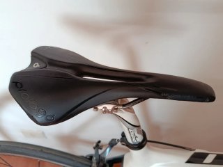 Bicicleta de carretera sin uso, impecable.