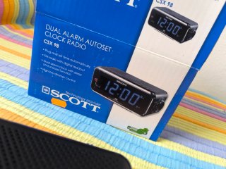 Radio Despertador Scott Dual Alarm