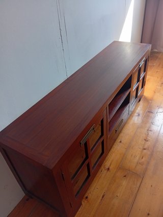 Mueble TV Banak Madera y Cristal