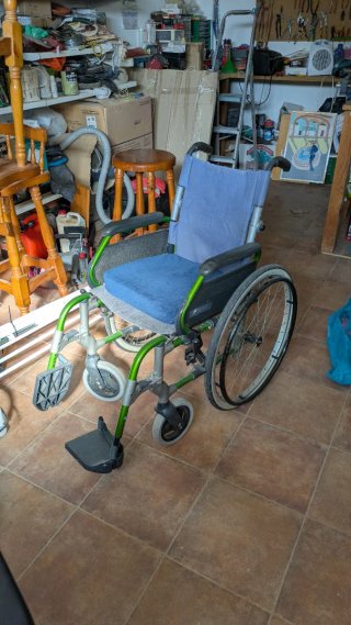 Silla de ruedas de aluminio