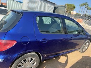 Peugeot 307 2004