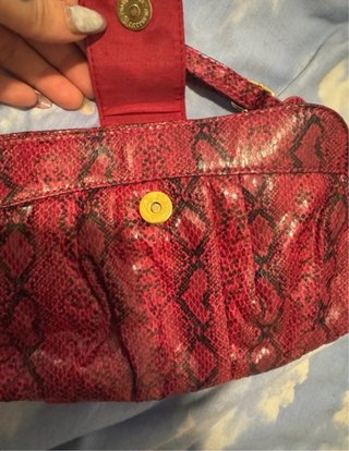 Bolso morral estampado serpiente