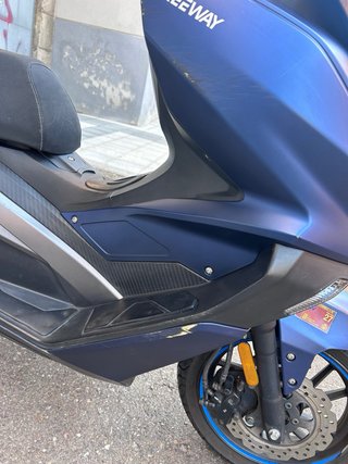 Keeway Vieste 125cc  Scooter
