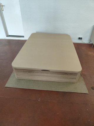 Canapé 135x190cm Madera y Tela