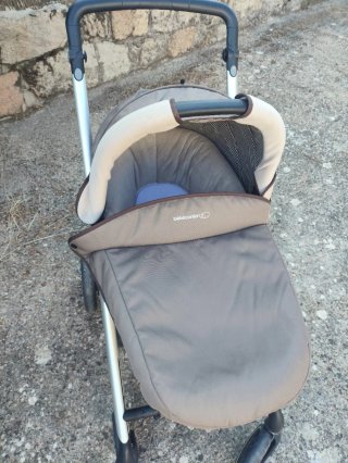 Trio Bebé Confort Elea Silla + Capazo + Maxicosi.