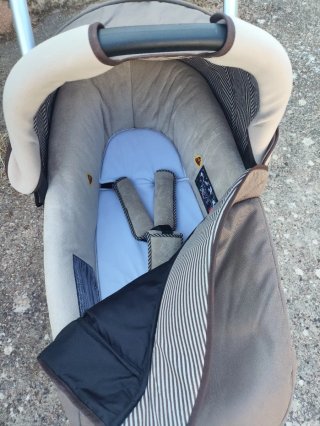 Trio Bebé Confort Elea Silla + Capazo + Maxicosi.