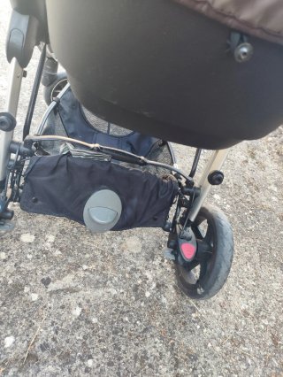 Trio Bebé Confort Elea Silla + Capazo + Maxicosi.
