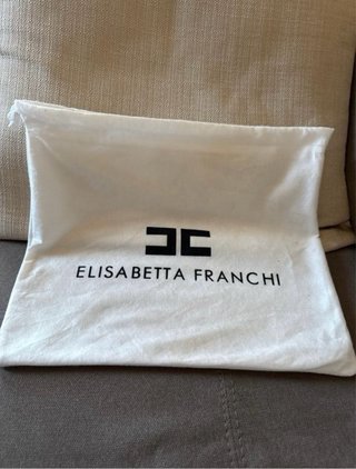 Borsa Elisabetta Franchi fucsia con catena oro