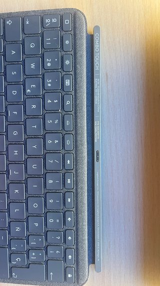 Funda con teclado iPad Pro 11’ Logi
