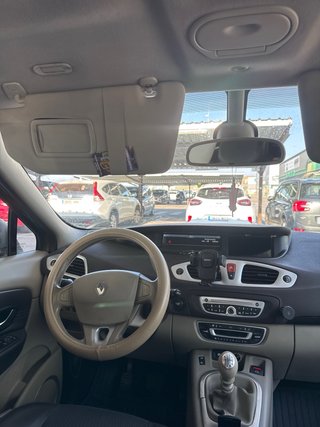 Renault Grand Scenic lll 2014
