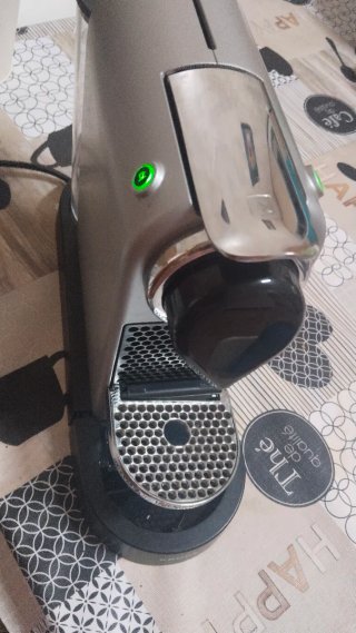 Cafetera Krups Nespresso Plata