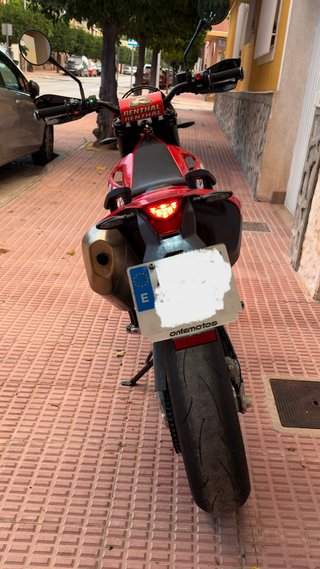 GASGAS SM 700 2023 A2 | 5.585 km | KTM 690 SMC R