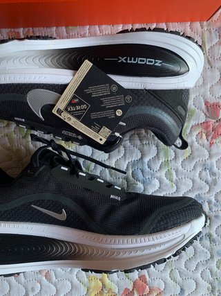 Nike Vomero 18 Gore-Tex "Black White" (T. 42EU)