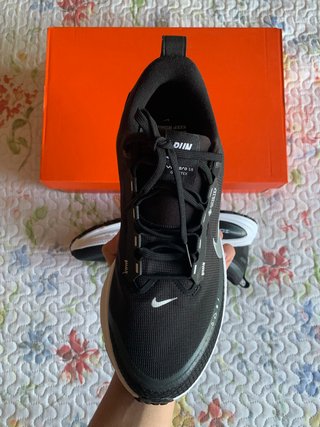 Nike Vomero 18 Gore-Tex "Black White" (T. 42EU)
