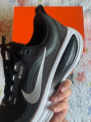 Nike Vomero 18 Gore-Tex "Black White" (T. 42EU)