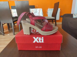 Sandalias Xti Tacón Talla 38 Rojas