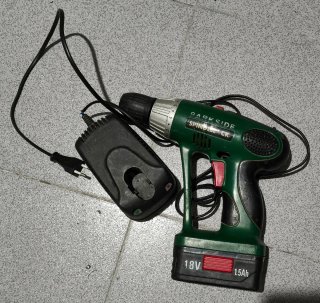 Taladro Parkside Spindlelock 18V + Cargador